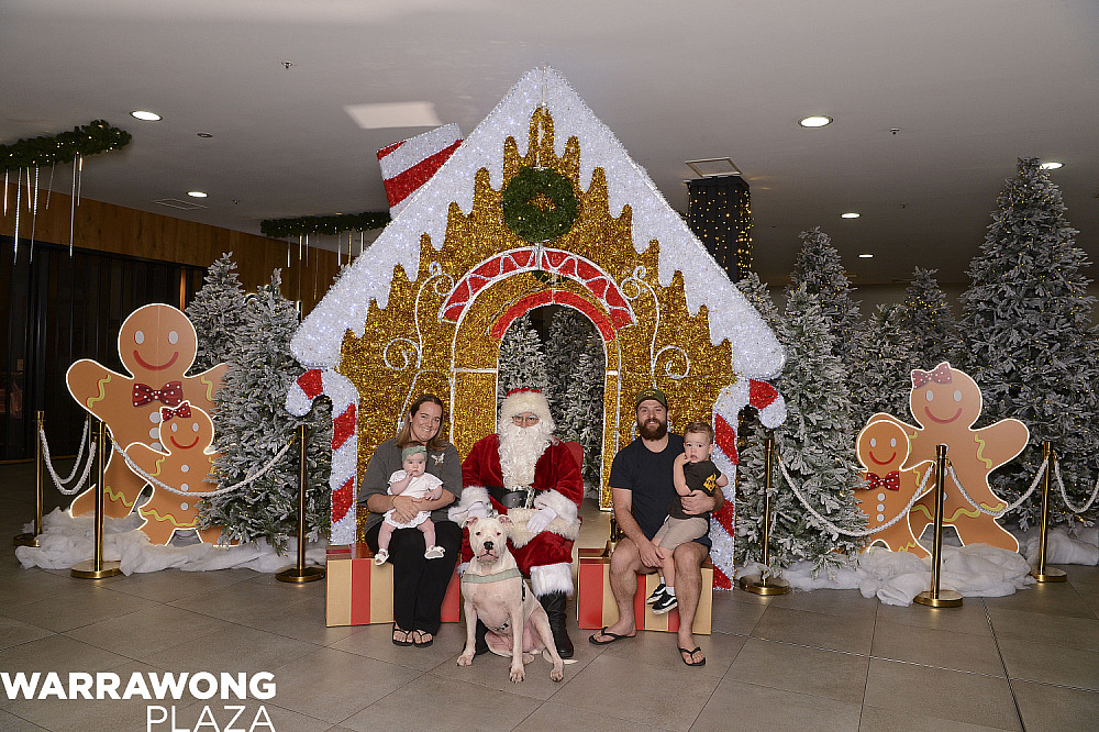 Warrawong Plaza Pet Photos - 10 December 2024